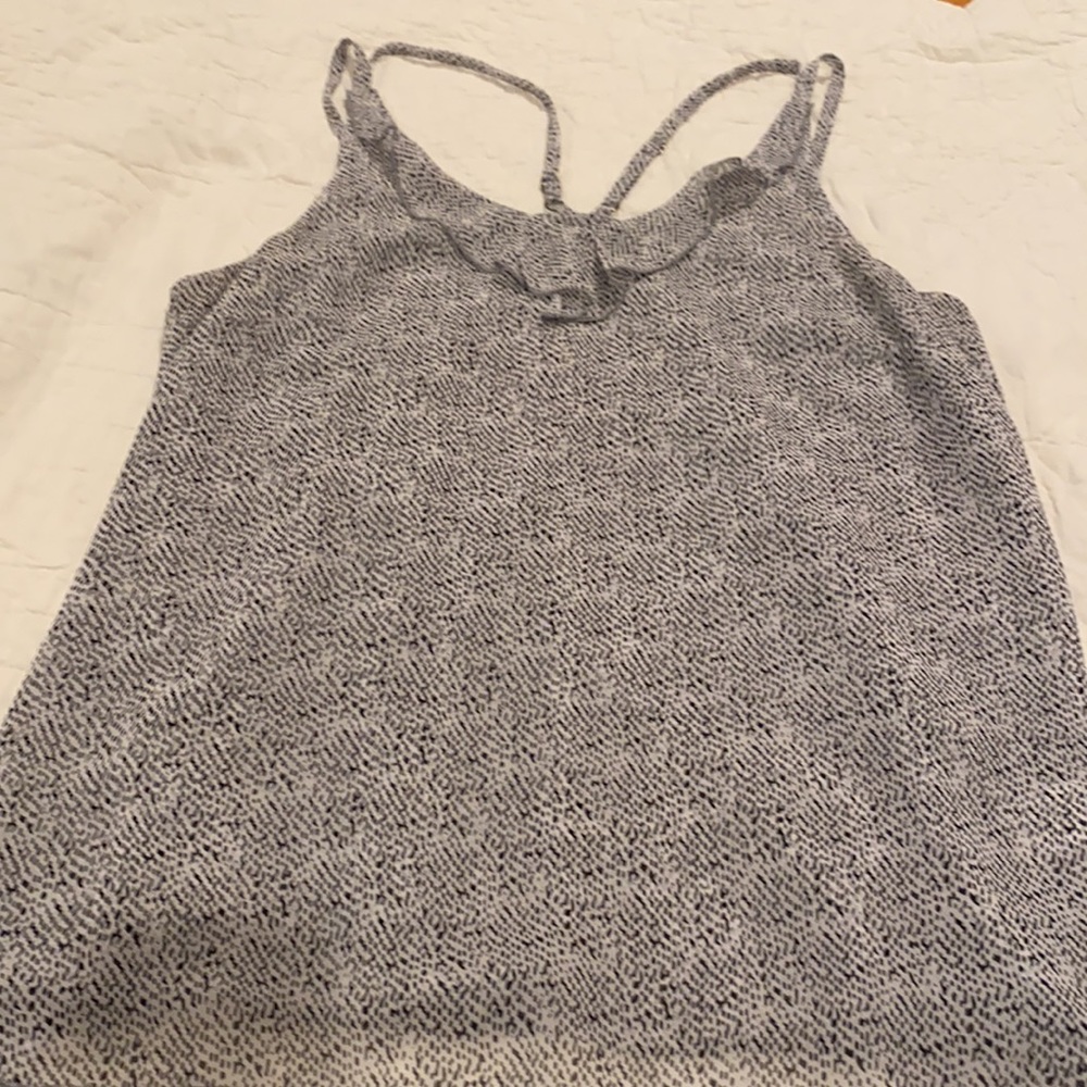 Cabi top